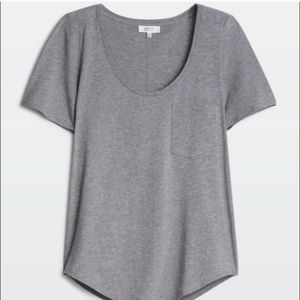 Aritzia Babaton Scoop Neck Short Sleeve Tee Shirt